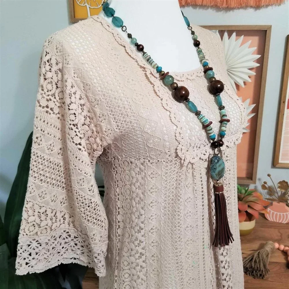 Dress. Ecru Lace & Crochet. New Directions Brand. Size 4. - Picture 2 of 13